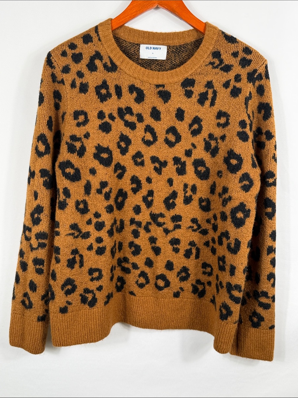 Old Navy Leopard Crewneck Sweater - Camel and Black. Womens Size XL. Soft